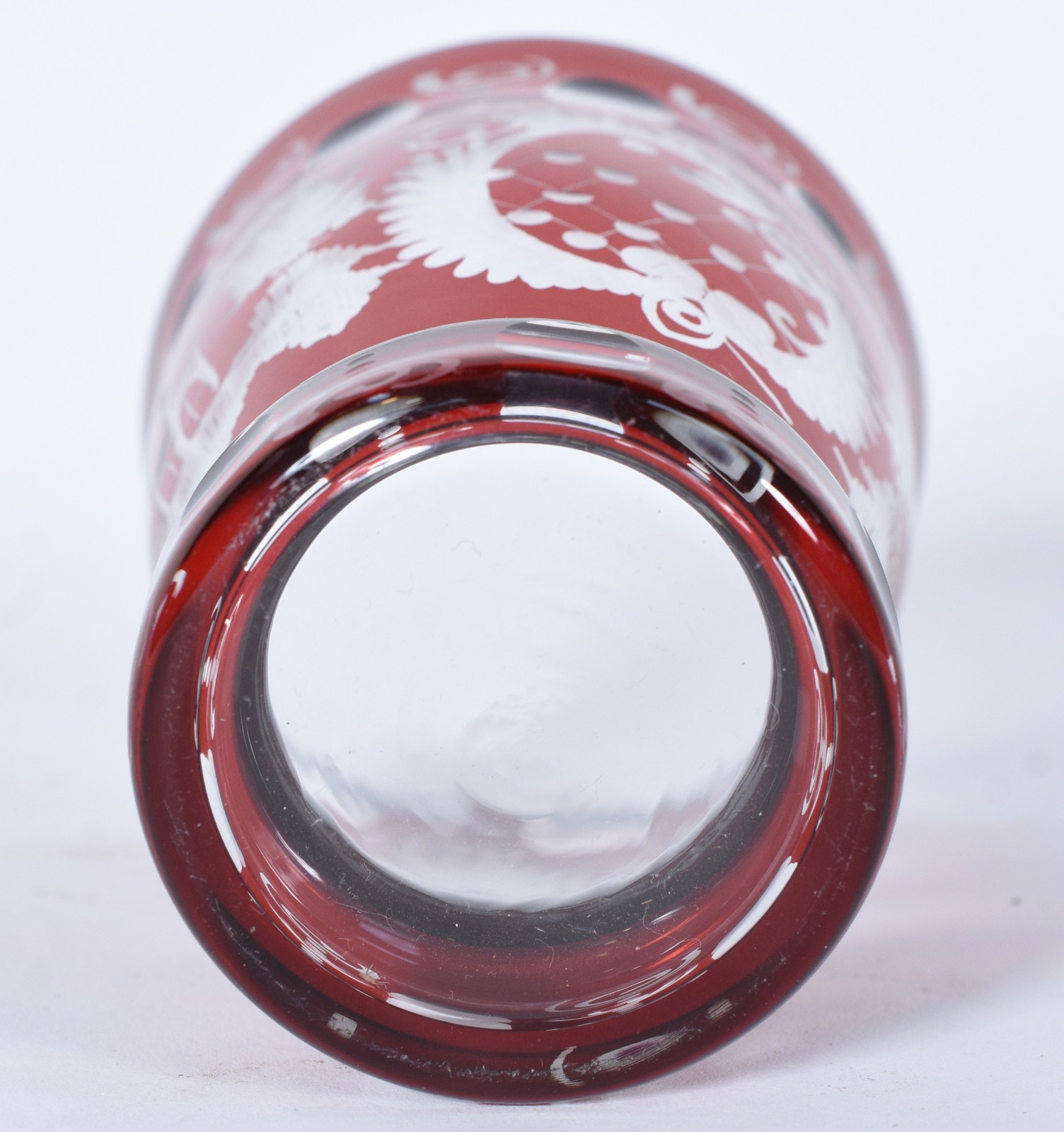 Goblet de cristal lapidado doublé rubi. - foto 4 de 7