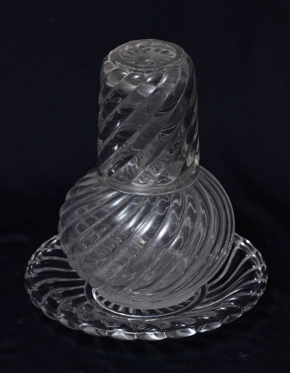 BACARAT - Verre d´eau de cristal frances lapidado em gomos...