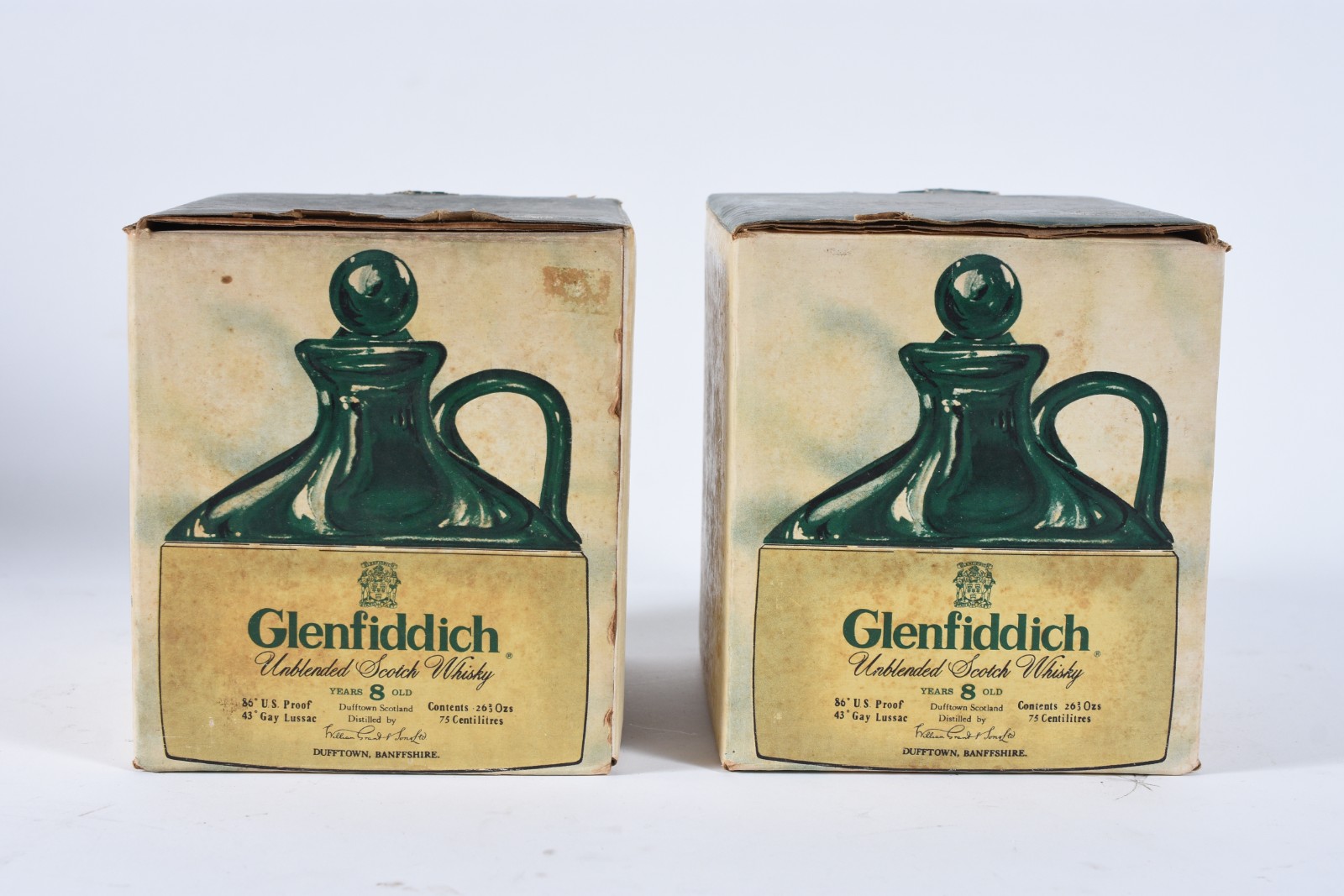 Duas garrafas de Whisky Glenfiddich. - foto 2 de 7