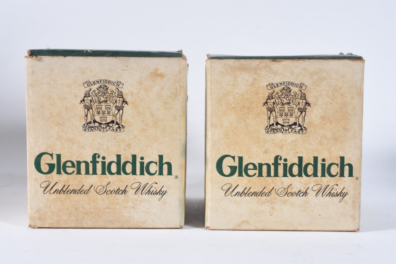 Duas garrafas de Whisky Glenfiddich. - foto 7 de 7