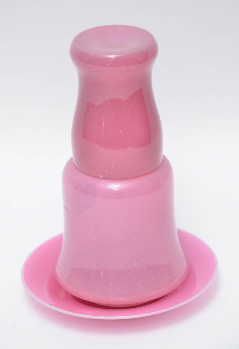 Verre d´eau com presentoir de opalina européia na cor rosa, mínimo...