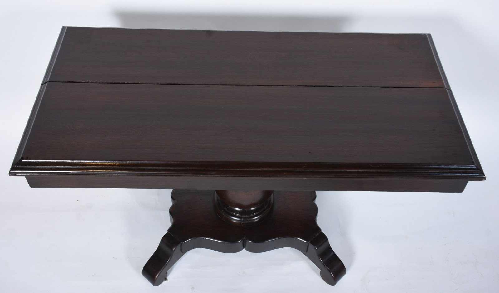 Mesa auxiliar de madeira nobre, tampo retangular (com fresta... - foto 3 de 7