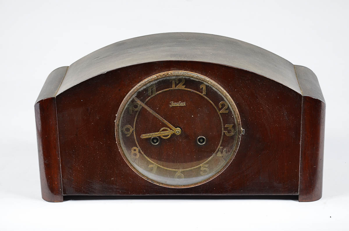 Relógio de mesa JUNGHANS com caixa de madeira, máquina parada. Alt...