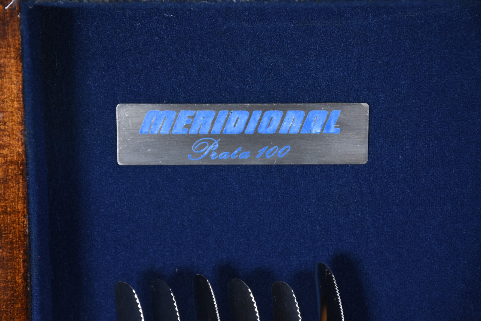 Faqueiro Meridional EPNS 100 composto de: 12 colheres, 12 garfos, 12... - foto 10 de 10