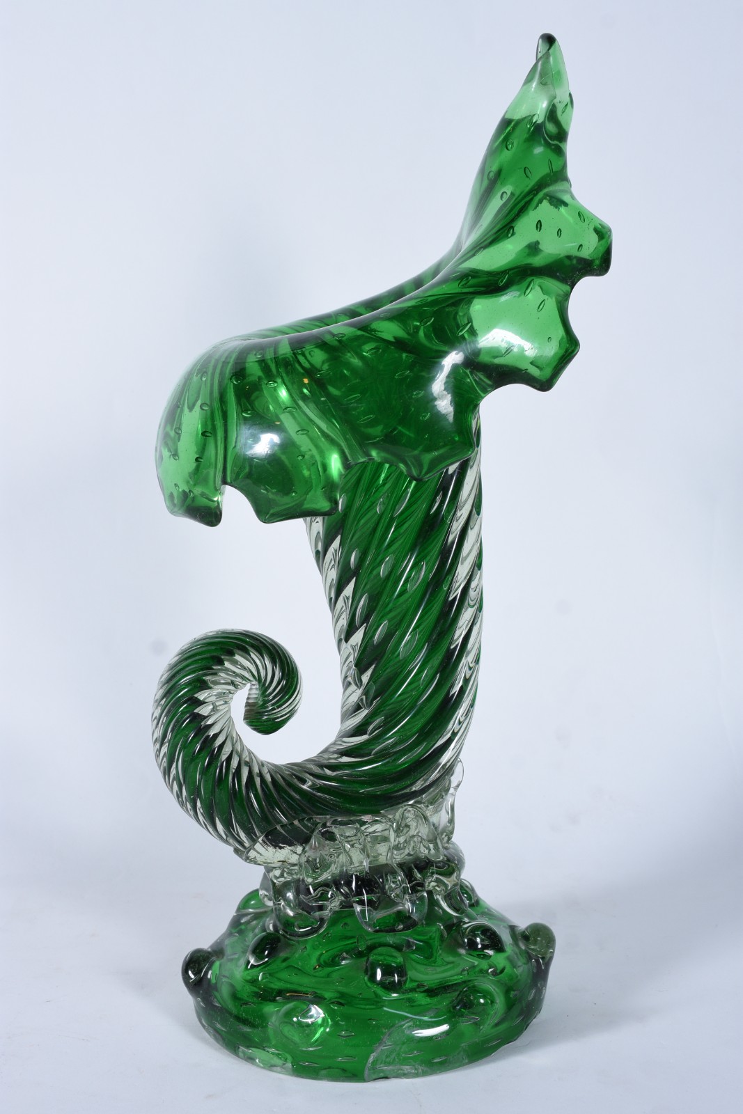 Cornucópia de murano verde. - foto 1 de 11