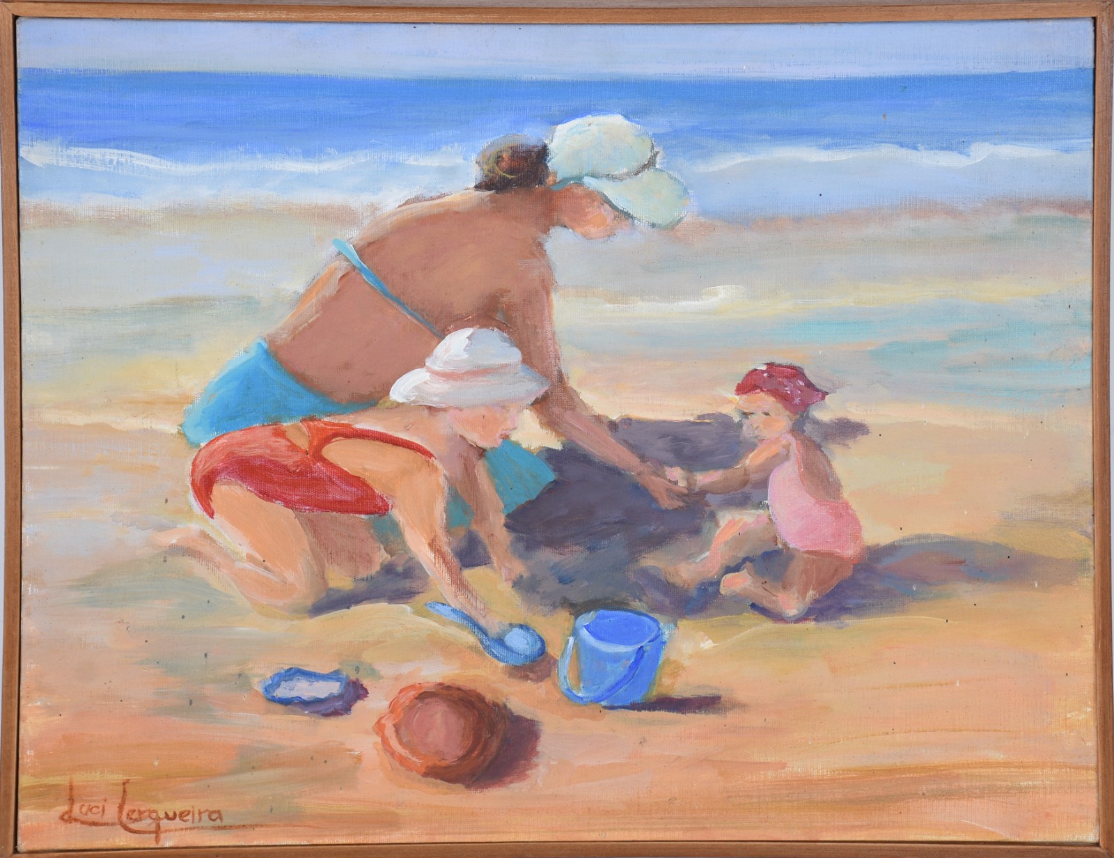 Luci Cerqueira, Brincando na areia da praia - foto 2 de 4