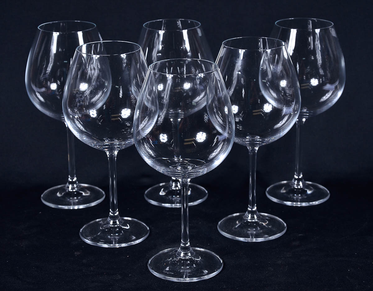 Seis cálices para vinho feitio balloon.