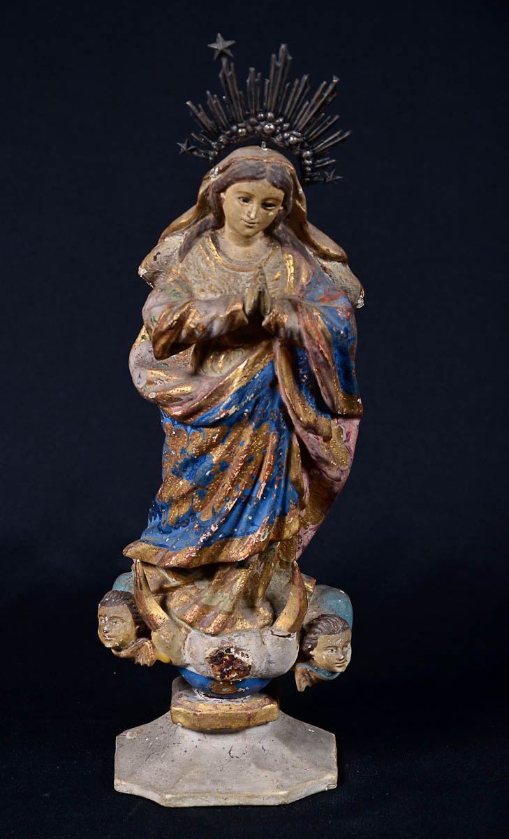 NOSSA SENHORA - Antiga imagem de madeira policromada e dourada...