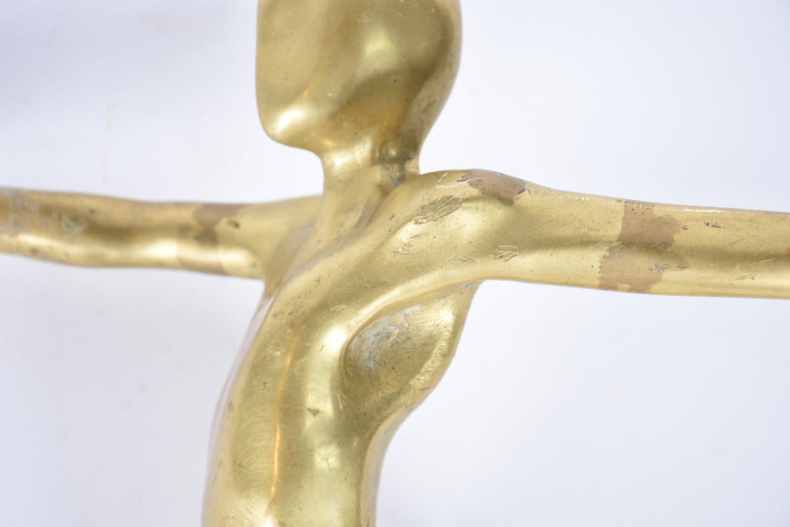 Escultura de bronze, acompanha base de mármore. Sem parafuso. datado... - foto 6 de 10