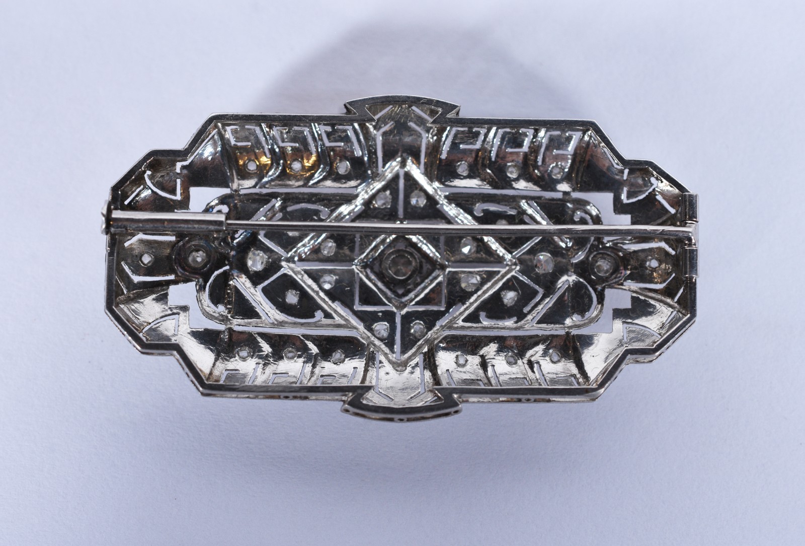 Broche/placa de platina com brilhantes (Por motivos de segurança a... - foto 4 de 4