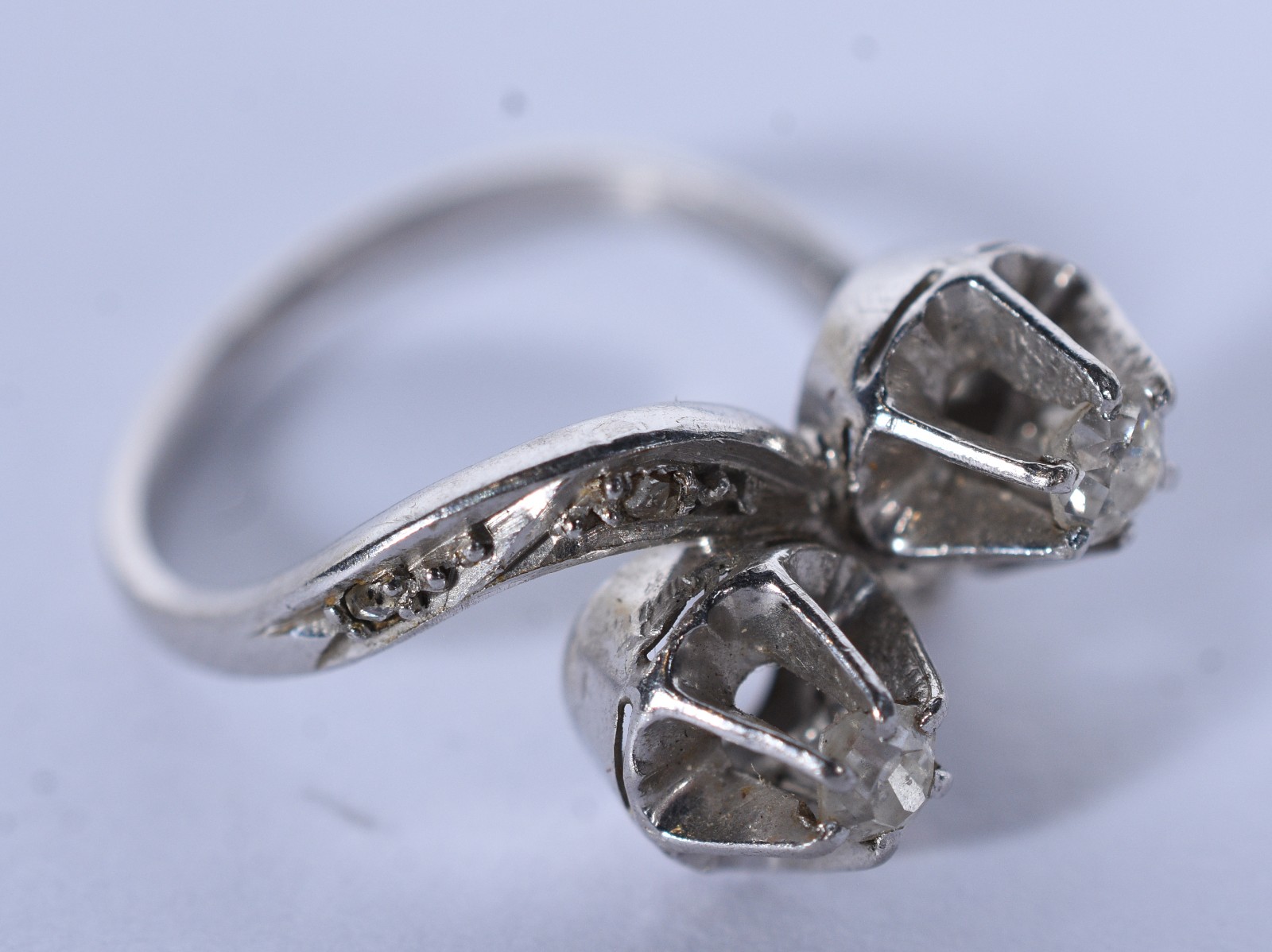 Anel de platina com brilhantes de 0,05 ct, lapidação antiga, aro 12... - foto 2 de 7