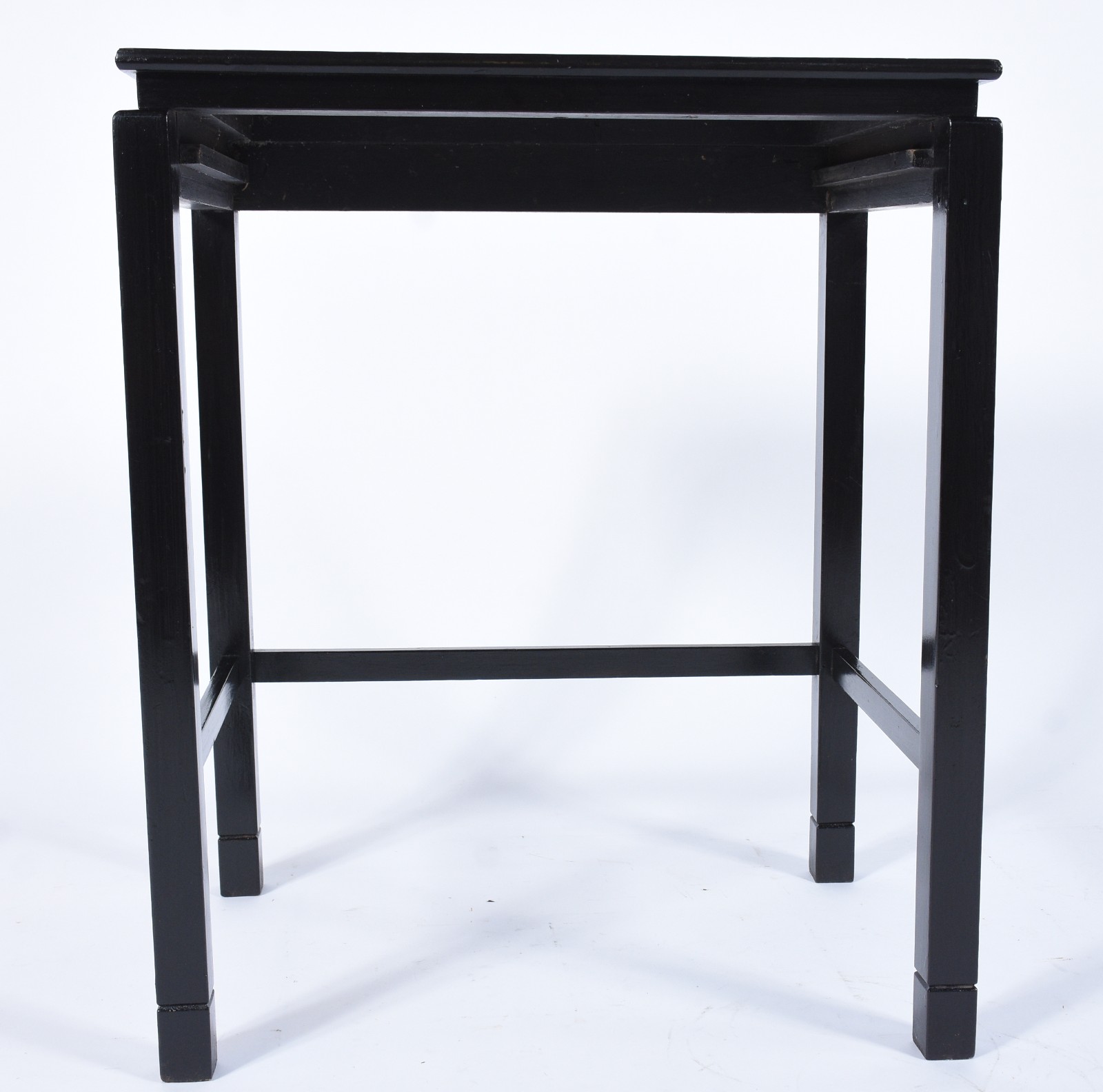 Mesa auxiliar de madeira laqueada de preto estilo oriental, tampo com... - foto 2 de 8