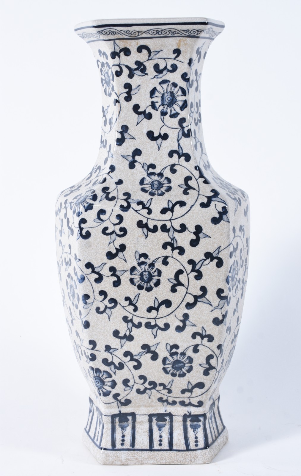Vaso de porcelana oriental. - foto 1 de 5