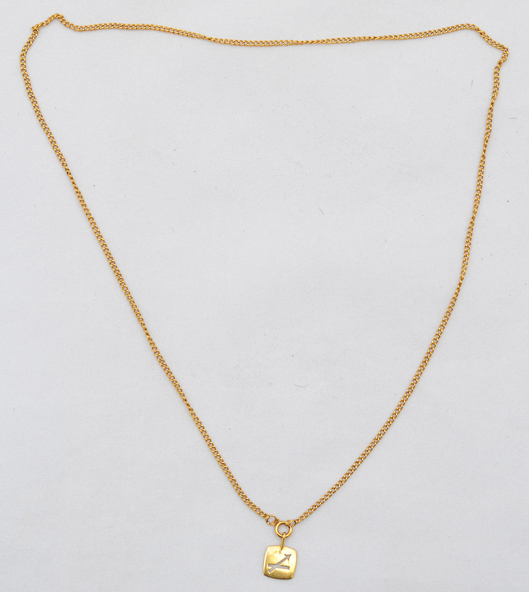 Cordão de ouro amarelo 18 k. Peso total 7 g - Comprimento 52 cm. - foto 2 de 2