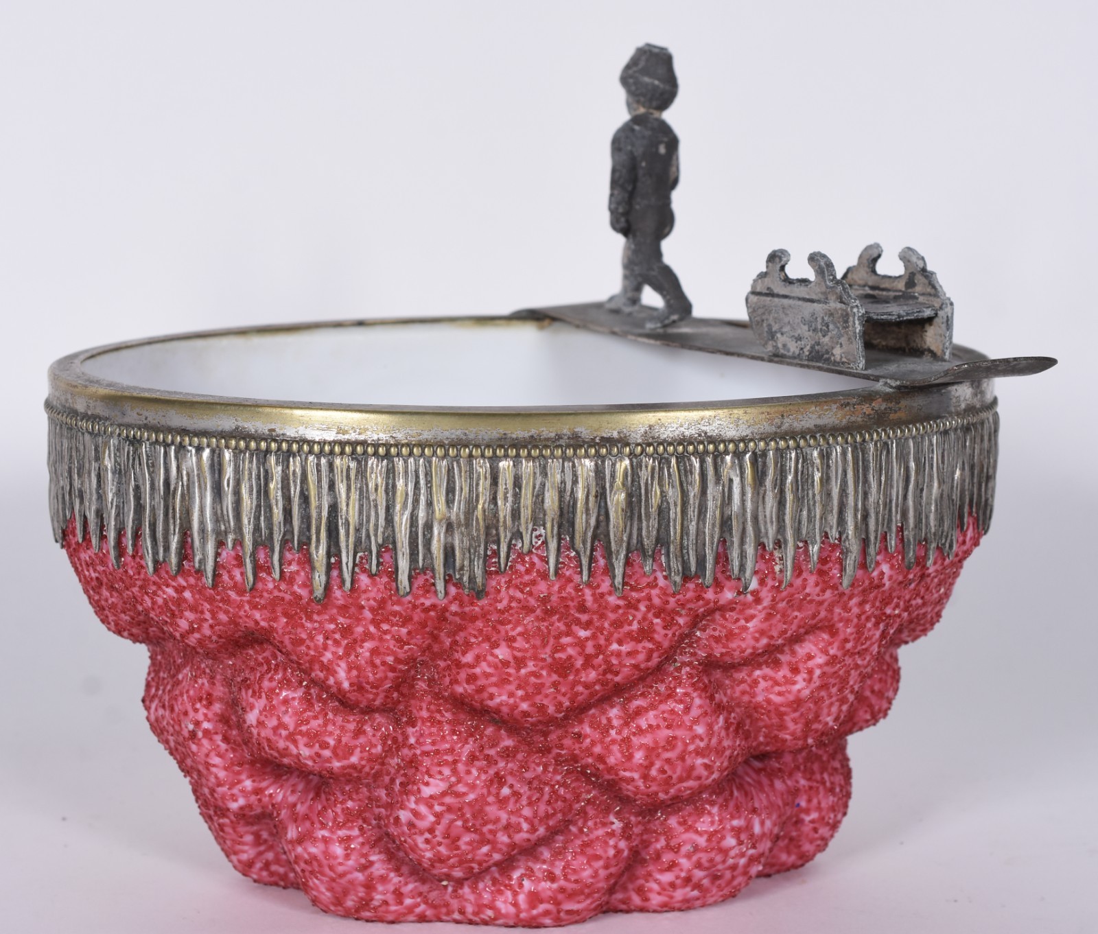 Balde para gelo de vidro vermelho (trincado com restauro). - foto 4 de 5