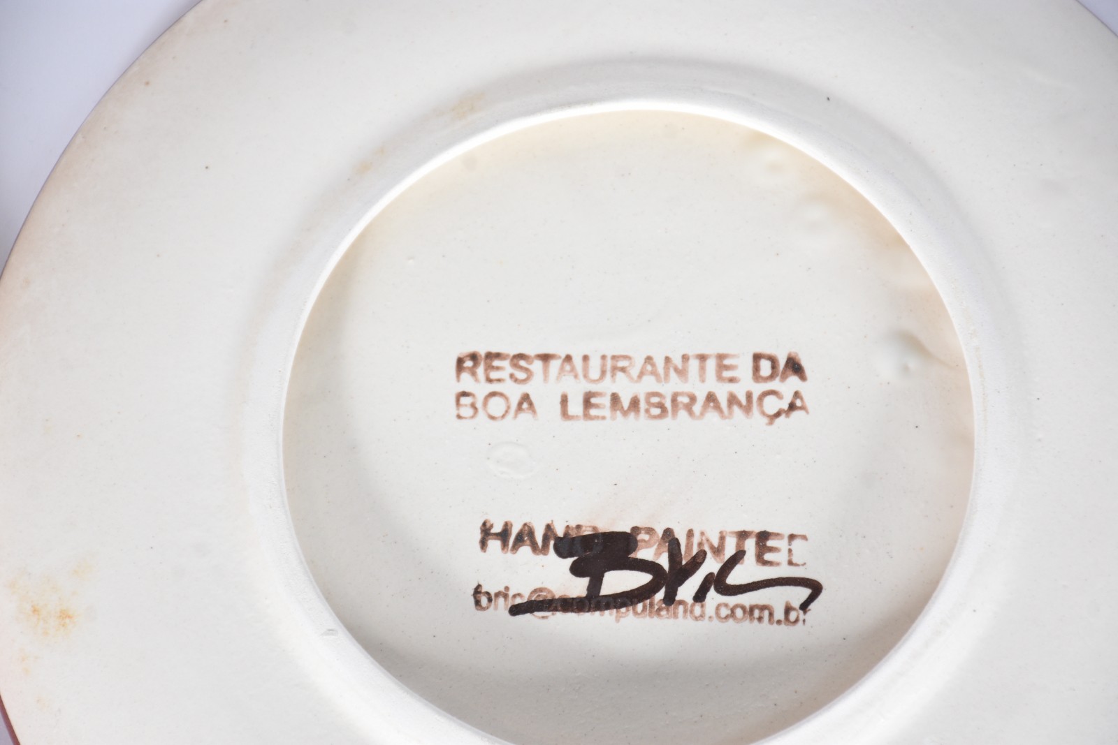 Seis pratos de cerâmica de "Restaurante da Boa Lembrança". - foto 3 de 5