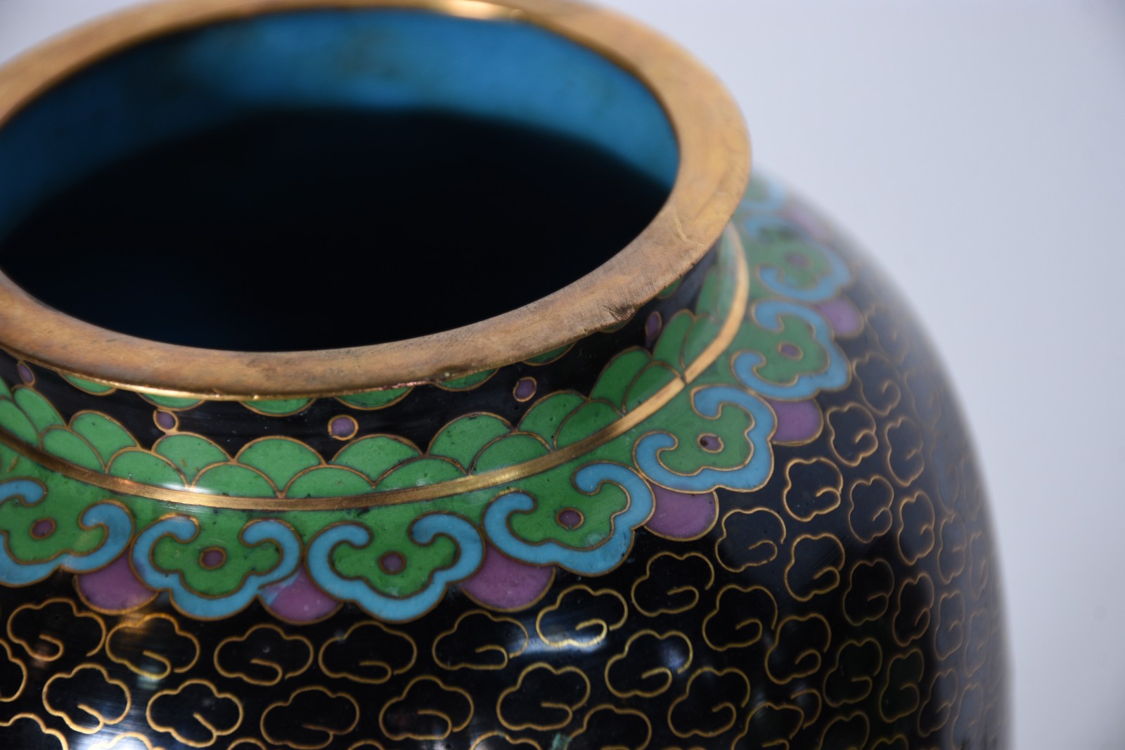 Par de potiches de cloisonné chines, flores em policromia sobre fundo... - foto 4 de 5