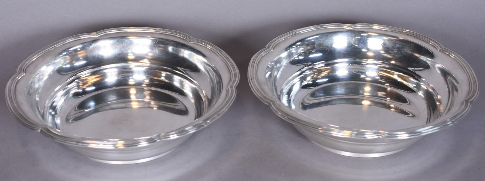 Par de bowls de prata portuguesa contraste Águia, 1º título, bordas... - foto 1 de 7