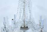 Baccarat (1764),  - Lustre de cristal frances para 6 luzes, pingentes lapidados e marcas da cristallerie.