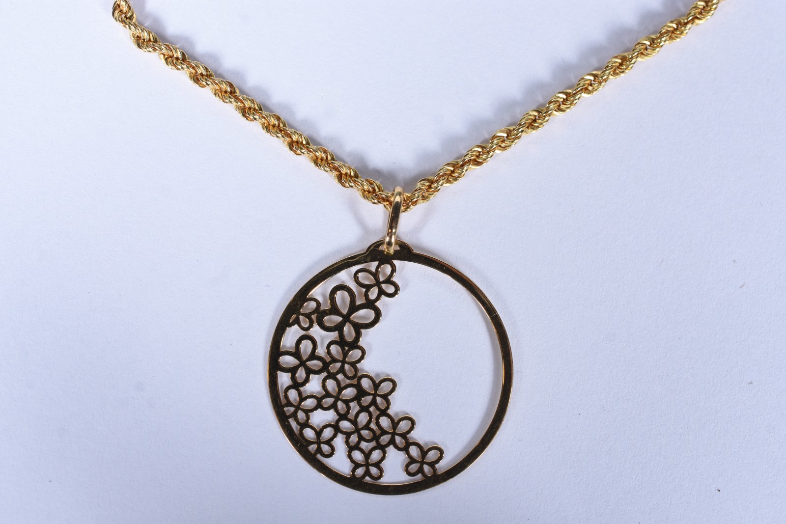 Colar de ouro 18 k, contraste 750 (Por motivos de segurança a peça... - foto 2 de 5