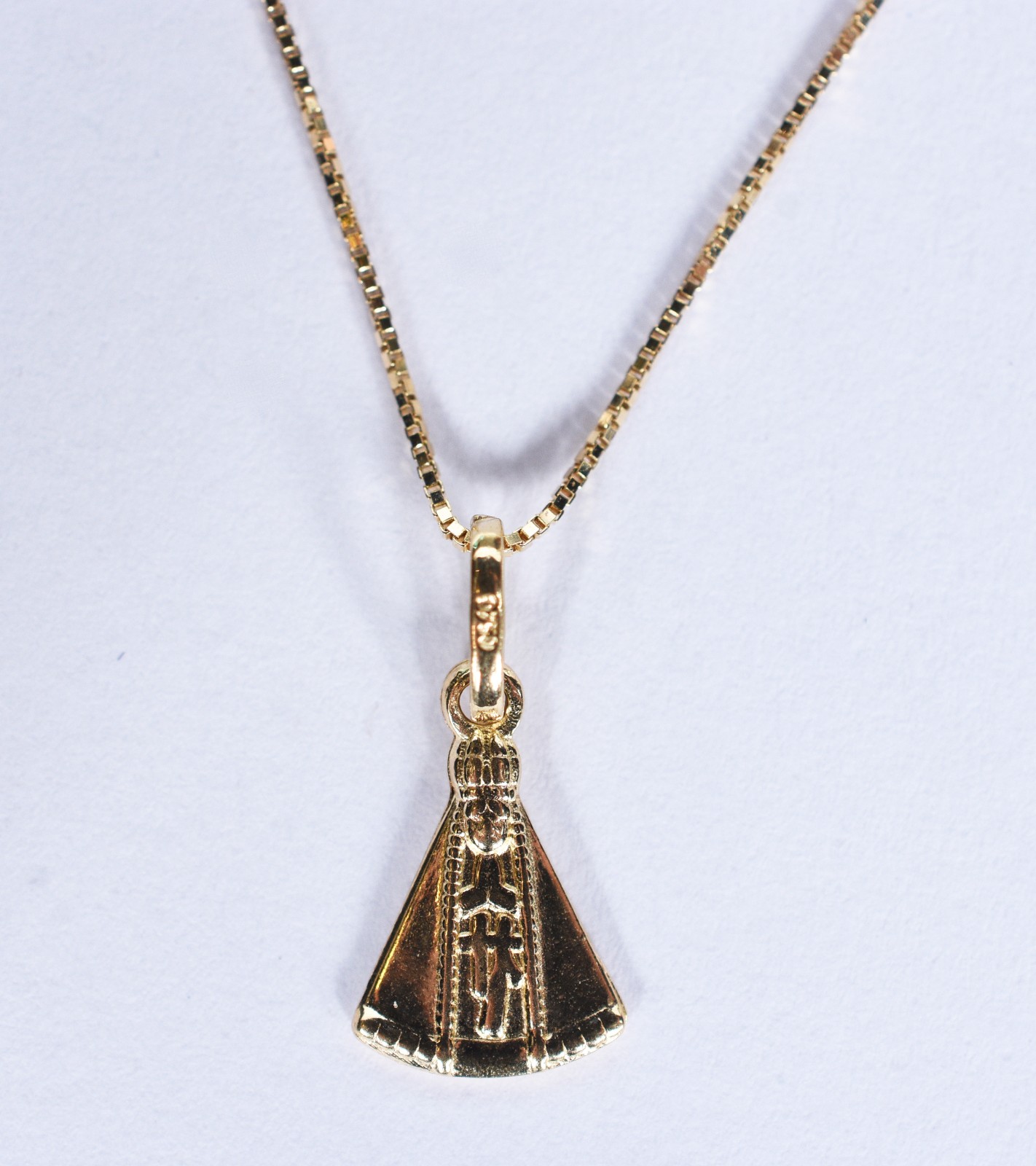 Colar de ouro 18k, contraste 750 com pingente de Nossa Senhora... - foto 2 de 7