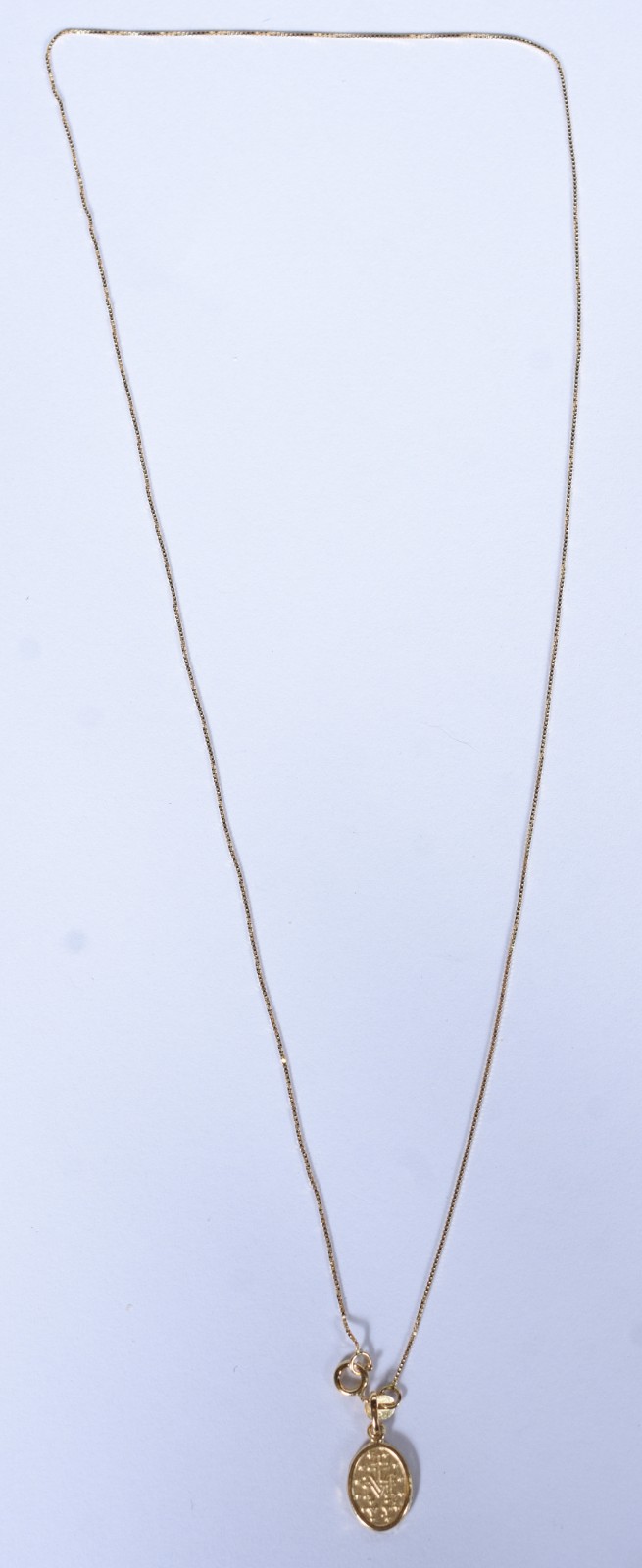 Colar de ouro 18 k, contraste 750 com pingente Sacro (Por motivos de... - foto 4 de 7