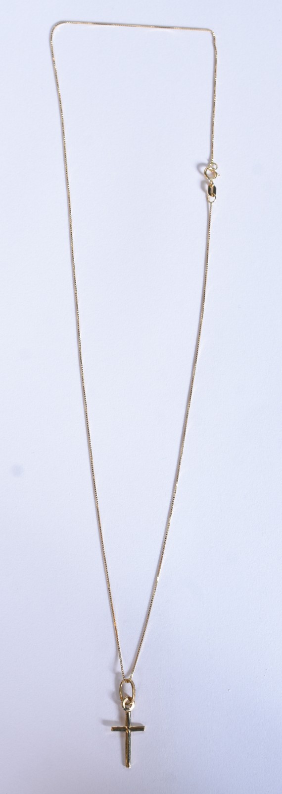 Colar de ouro 18 k, contraste 750 com crucifixo (Por motivos de... - foto 2 de 6