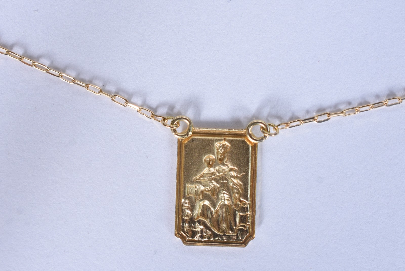 Escapulário de ouro 18 k, contraste 750 com Sagrado Coração de Jesus... - foto 4 de 5