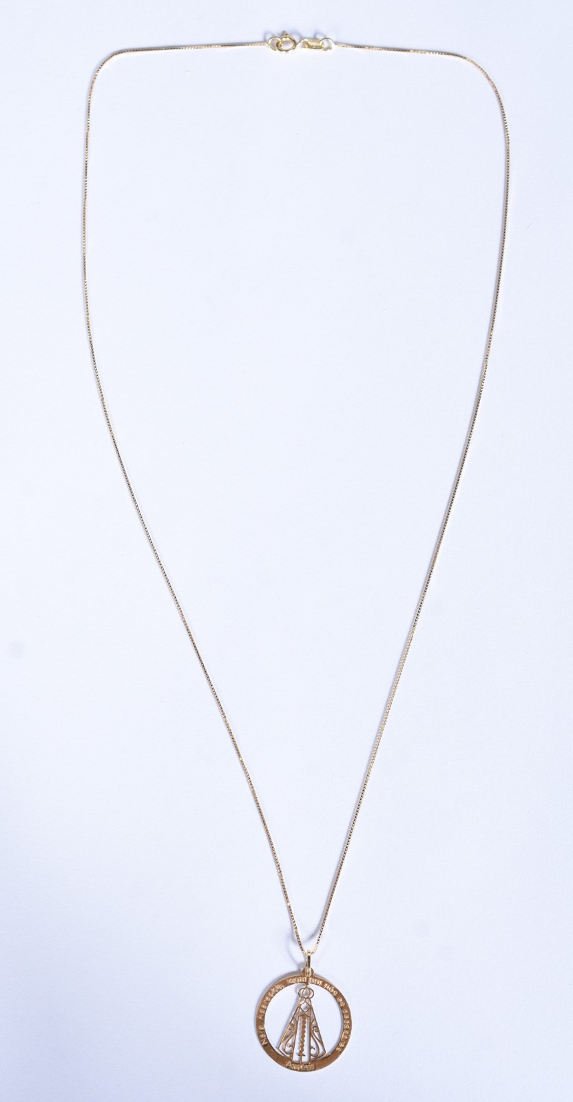 Colar de ouro 18 k, contraste 750 e pingente de Nossa Senhora... - foto 3 de 5