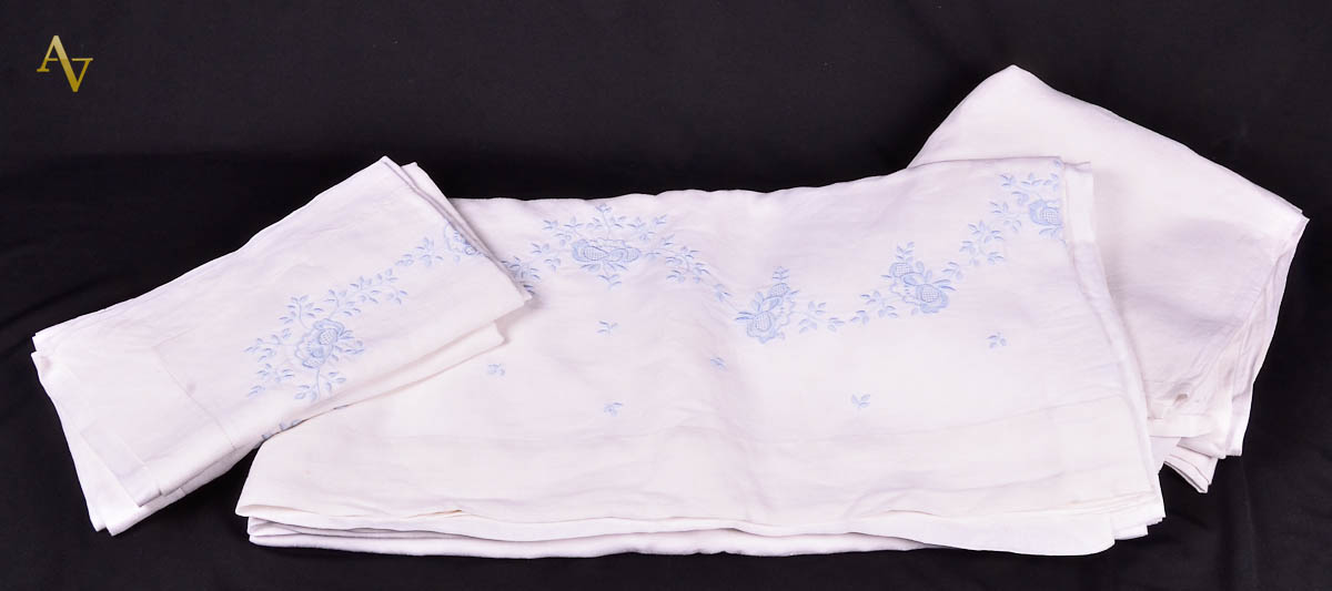 Conjunto de lençol de casal em linho Irlandês, e bordados da Ilha da...