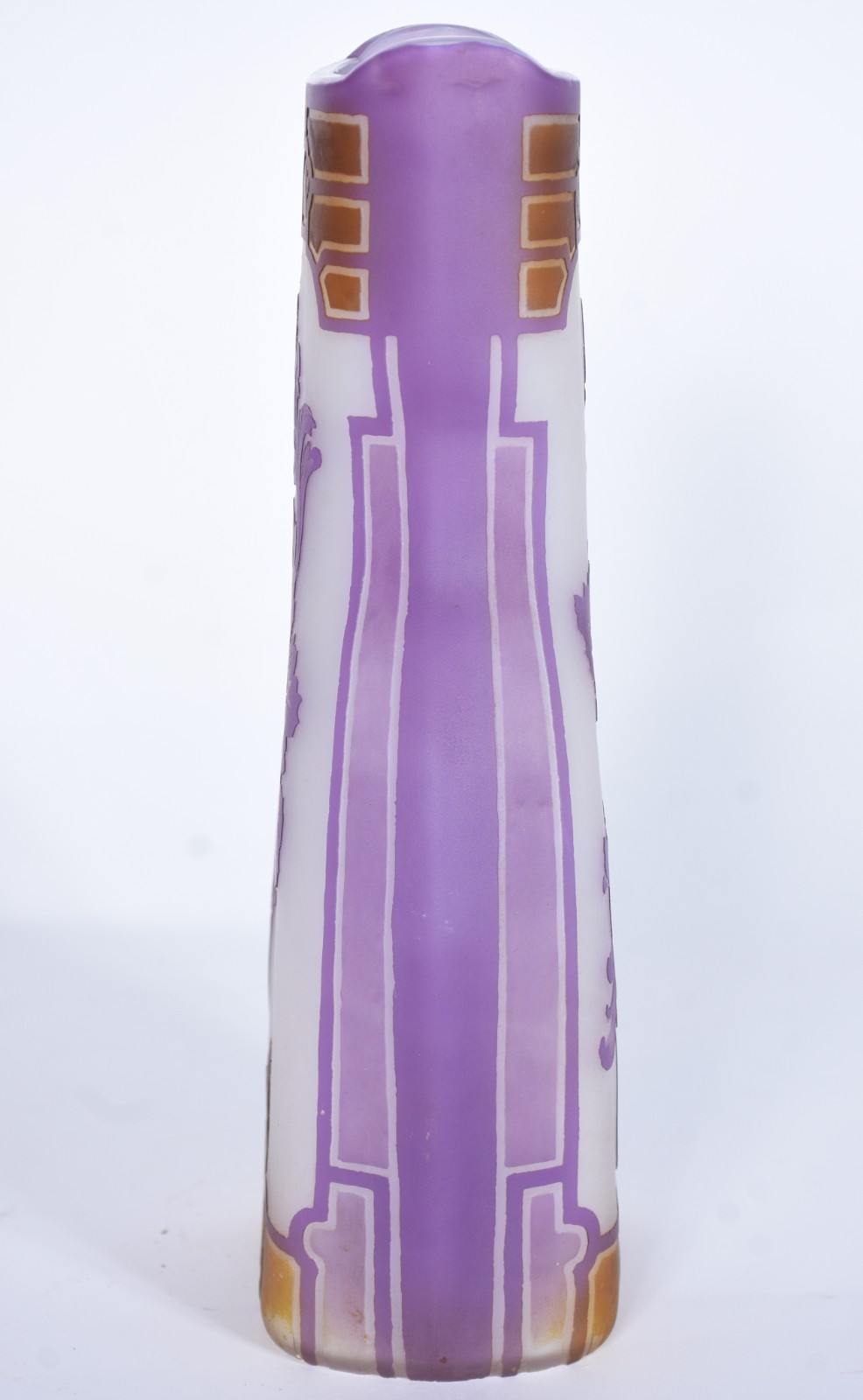 Vaso de pasta de vidro ART NOUVEAU decorado com flores na cor lilás e... - foto 3 de 6