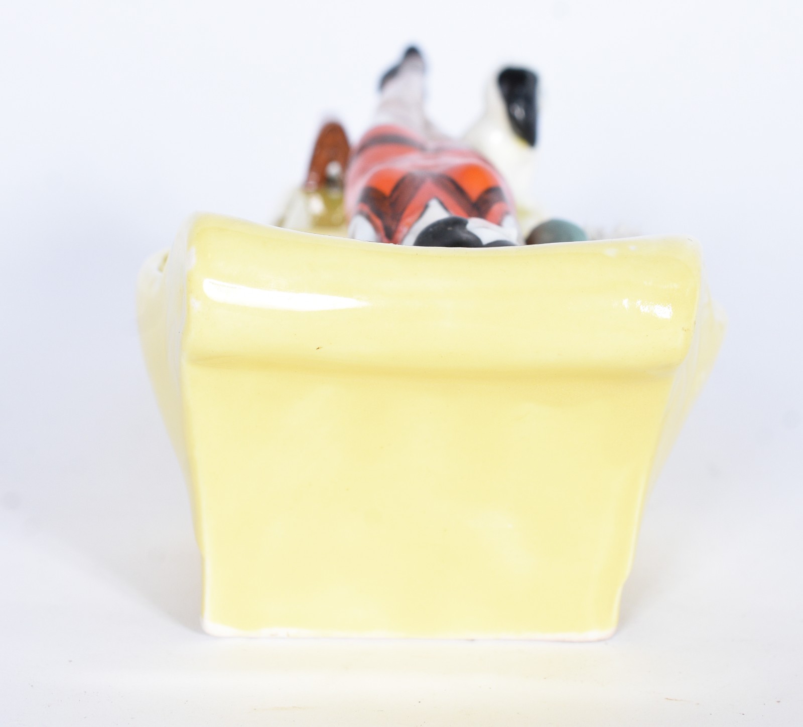 Saboneteira ART DECO de porcelana policromada na forma de figura... - foto 4 de 11