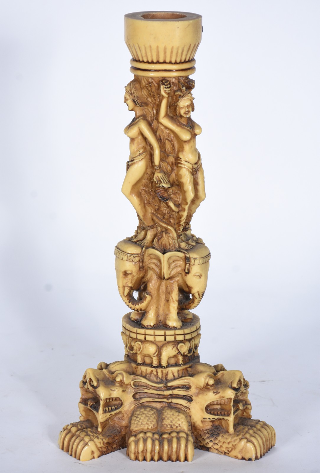 Mesa auxiliar de resina oriental, coluna trabalhada com figuras... - foto 6 de 9