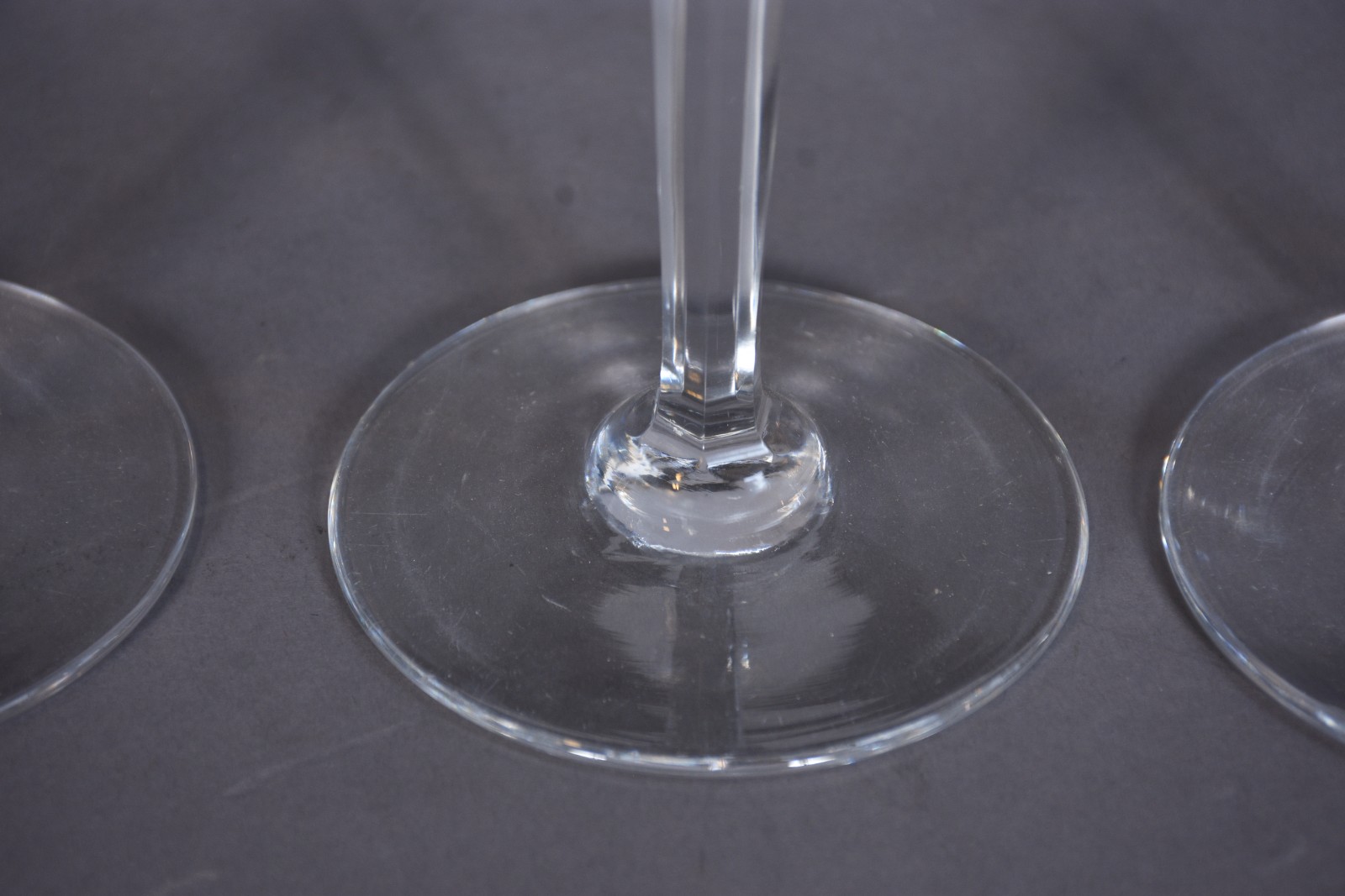 Cinco taças para vinho de cristal lapidado. - foto 4 de 7
