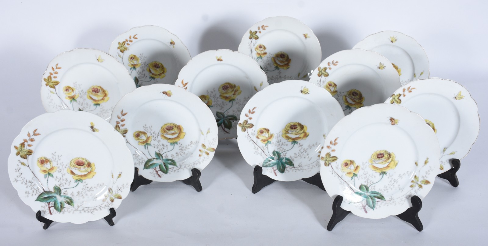 Conjunto com onze pratos de sobremesa de porcelana francesa "Velho... - foto 2 de 5