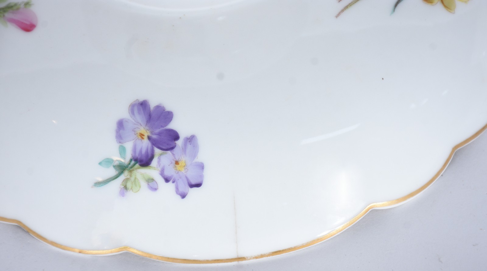 Conjunto para sobremesa de porcelana francesa pintadas a mão por com... - foto 7 de 9