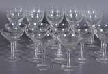 Fratelli Vita,  - Serviço de cristal lapidado, composto de: 12 taças para champagne, 10 para vinho tinto, 8 para vinho do Porto e 9 para licor. Total: 39 peças.