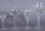 Fratelli Vita,  - Serviço de cristal lapidado, composto de: 12 taças para champagne, 10 para vinho tinto, 8 para vinho do Porto e 9 para licor. Total: 39 peças.