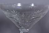 Fratelli Vita,  - Serviço de cristal lapidado, composto de: 12 taças para champagne, 10 para vinho tinto, 8 para vinho do Porto e 9 para licor. Total: 39 peças.