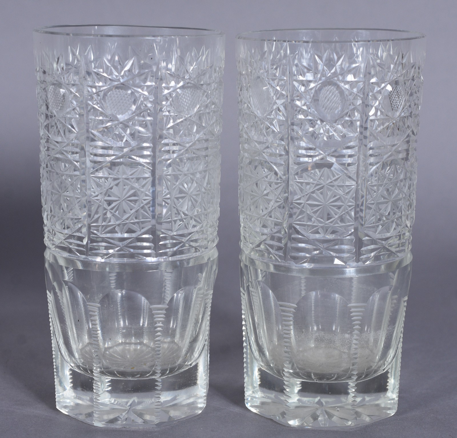 Dez copos longos de cristal lapidado bases facetadas. - foto 3 de 10
