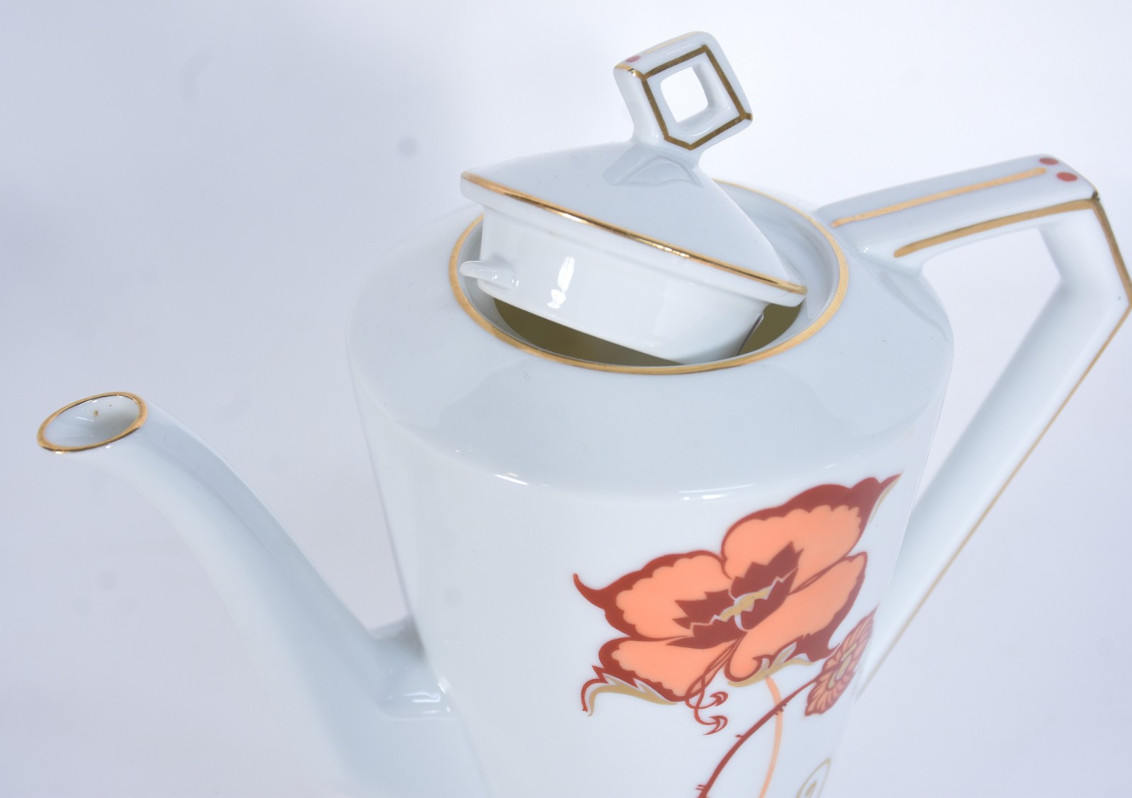 Serviço de porcelana Noritake composto de: 8 xícaras de café com... - foto 4 de 10