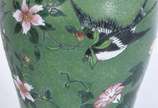 Abatjour de cloisonné verde com cúpula. - Abatjour de cloisonné verde com cúpula.