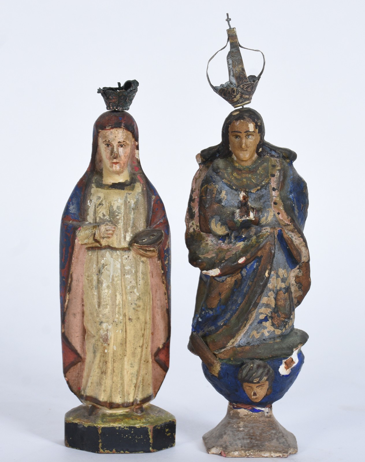 Duas imagens, sendo: Santa luzia e Nossa Senhora com base colada. - foto 1 de 10