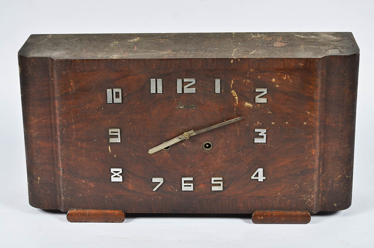 Relógio Art Deco JUNGHANS com caixa de madeira. Máquina parada. Alt...
