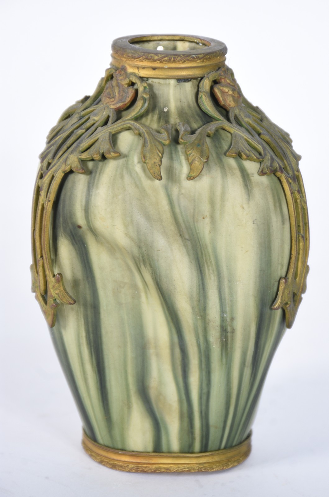 Jarra francesa Art Nouveau de porcelana e bronze. - foto 3 de 5