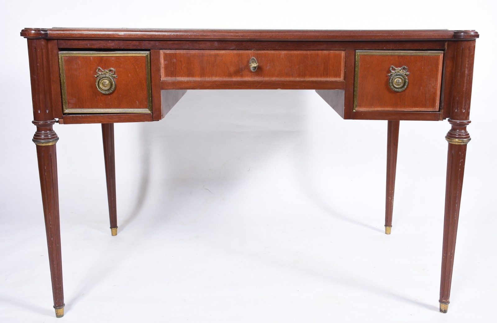 Mesa de escritório de madeira nobre, 3 gavetas. Tampo na cor verde... - foto 4 de 11