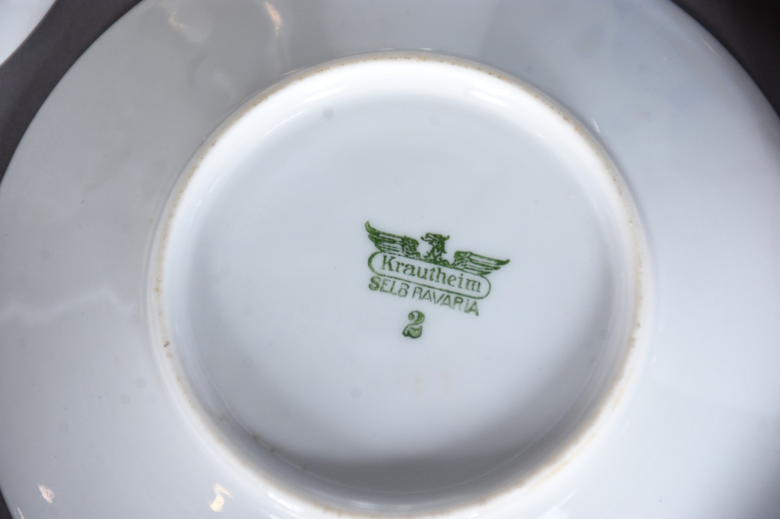 Conjunto com 12 xícaras de porcelana diversas procedências. - foto 8 de 10