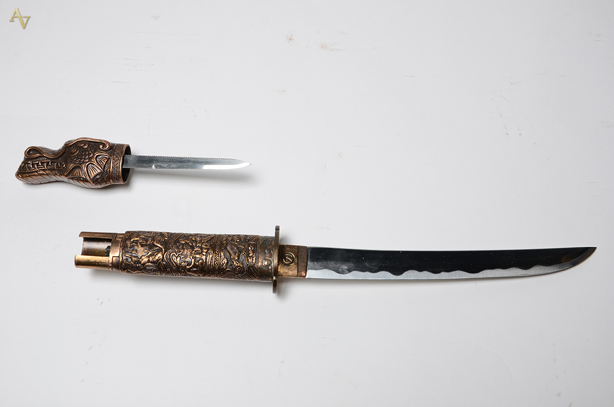Espada de samurai curta (WAKIZASHI) com empunhadura em forma de... - foto 5 de 5