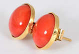 Brincos italianos  de ouro  18k e cabochons  de... - Brincos italianos  de ouro  18k e cabochons  de coral vermelho 