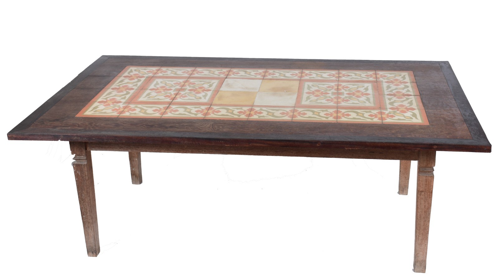 Mesa de jantar de madeira nobre, detalhe do tampo com azulejos. - foto 2 de 6
